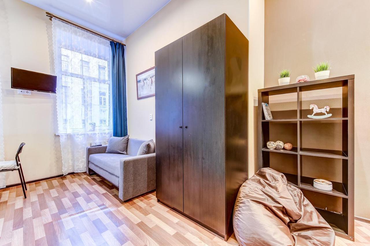 Aparts In Big City Kazanskaya Aparthotel Saint Petersburg Ngoại thất bức ảnh