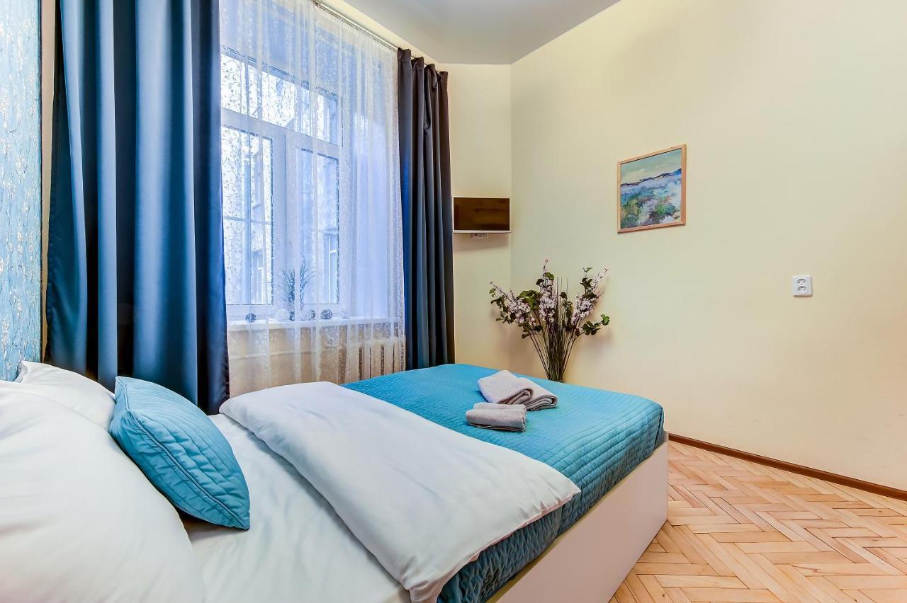 Aparts In Big City Kazanskaya Aparthotel Saint Petersburg Ngoại thất bức ảnh