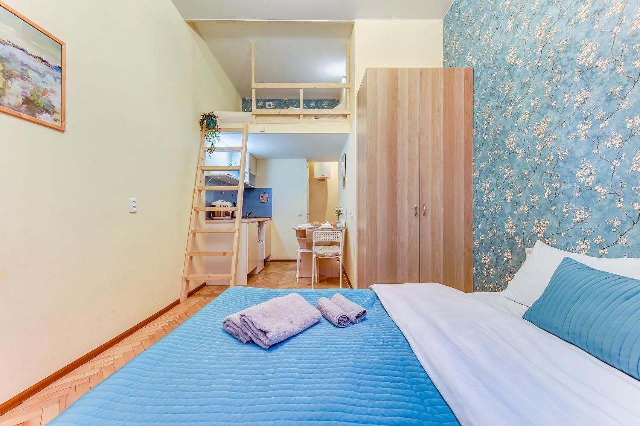 Aparts In Big City Kazanskaya Aparthotel Saint Petersburg Ngoại thất bức ảnh